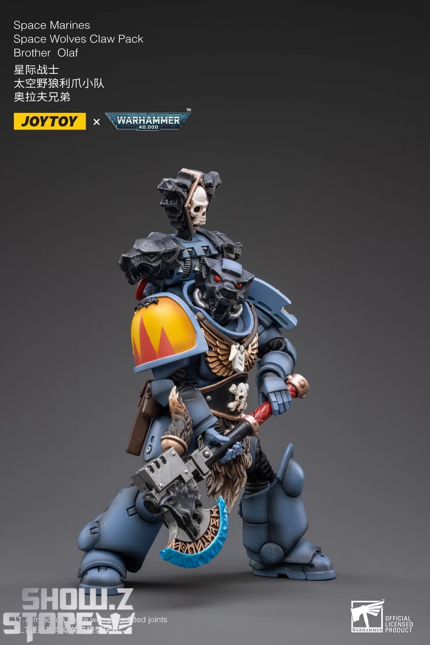 JoyToy Source 1/18 Warhammer 40K Space Wolves Claw Pack Brother Olaf - Image 4