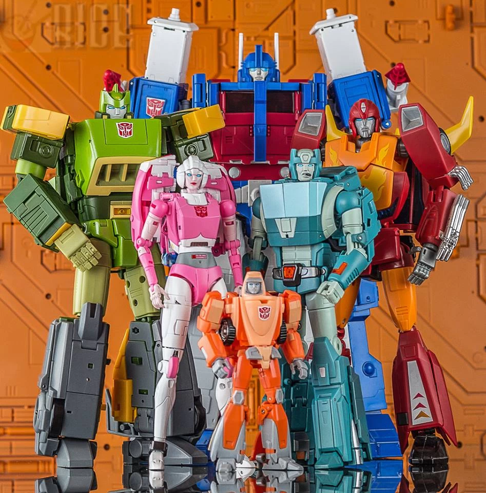 Fanstoys FT-24 Rouge Arcee - Image 11