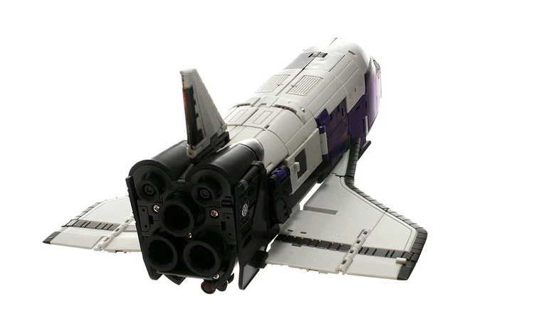 ToyWorld TW-06 Evila Star Astrotrain White Version - Image 12