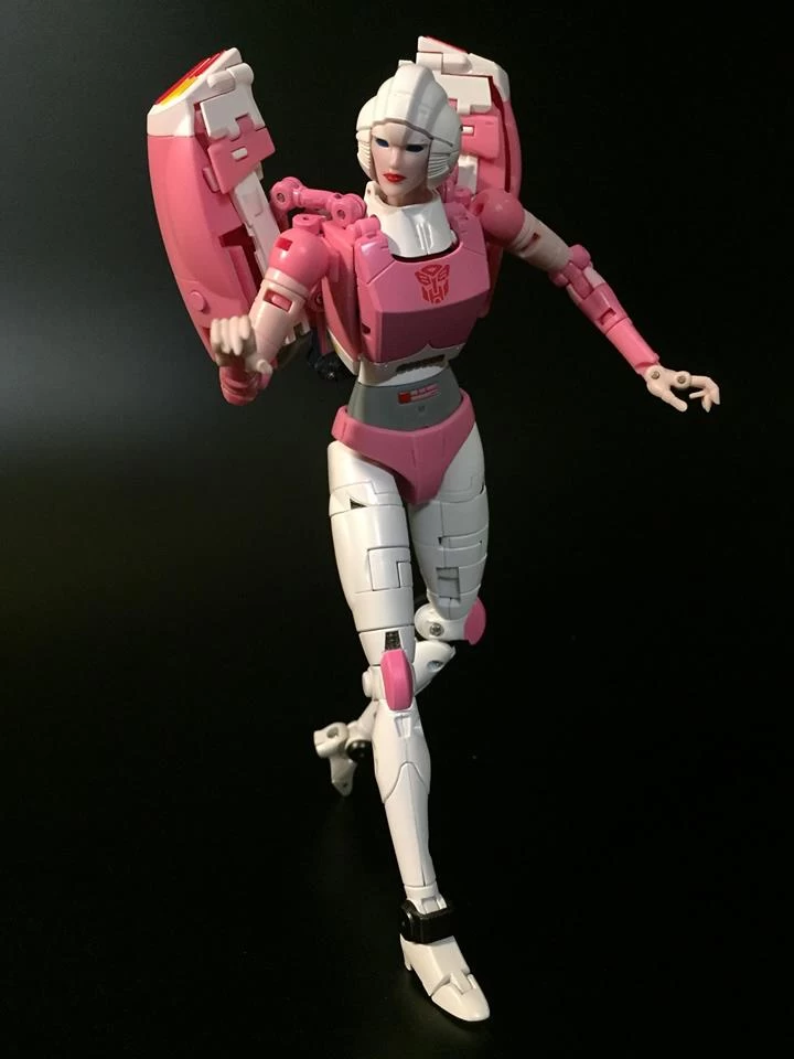 Fanstoys FT-24 Rouge Arcee - Image 8