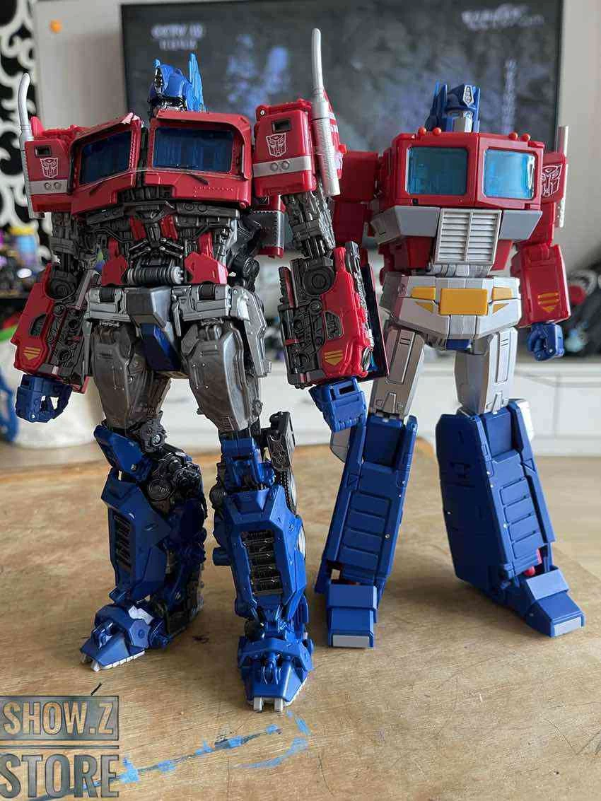 4th Party Masterpiece MP-44 Optimus Prime Version 3.0 Silver Leg Version - Image 4