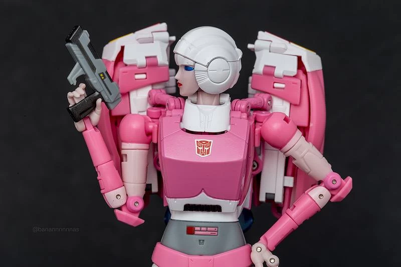 Fanstoys FT-24 Rouge Arcee - Image 15