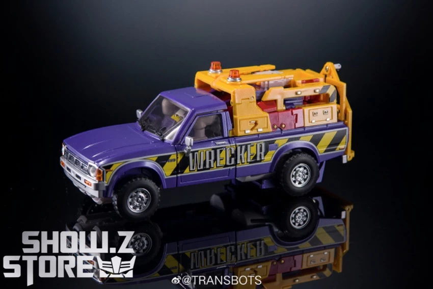 XTransbots MX-9B Paean Hoist Diamond Blue Version - Image 4