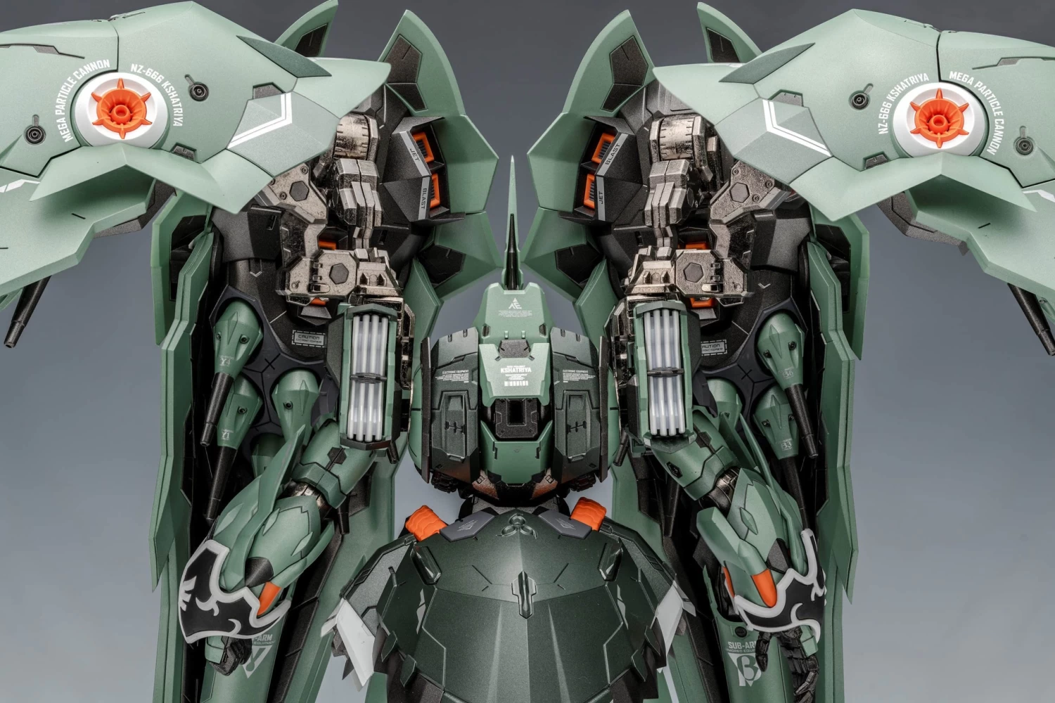 Steel Legend 1/100 SL-01 NZ-666 Kshatriya - Image 3