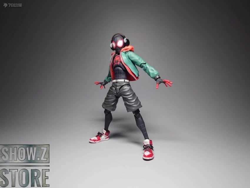 Sentinel Toys Spider-Man: Into The Spider-Verse Miles Morales - Image 7
