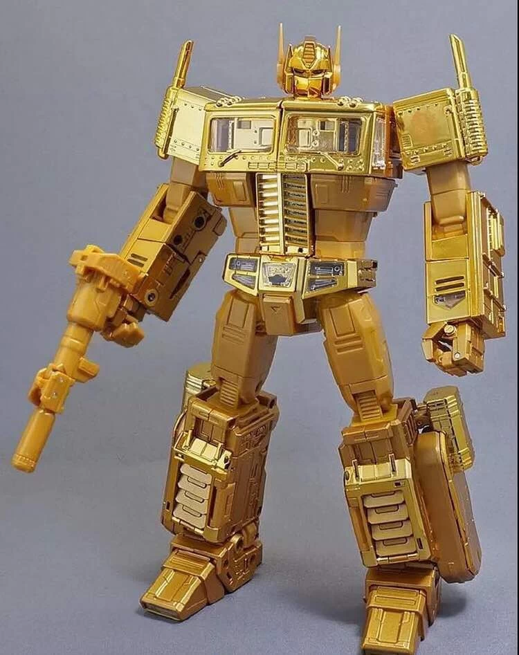 Takara MP10G MP-10G Masterpiece Optimus Prime Gold Lagoon Edition - Image 7