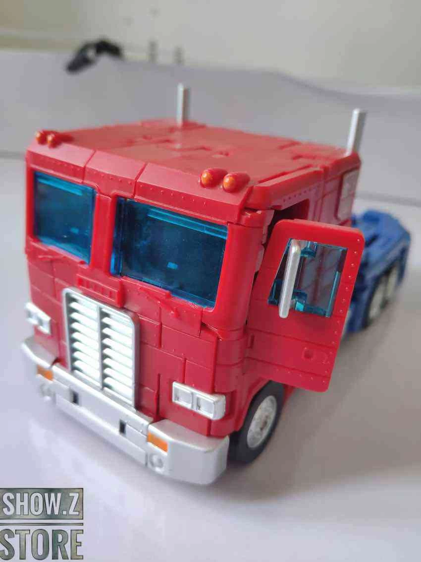 4th Party Masterpiece MP-44 Optimus Prime Version 3.0 Silver Leg Version - Image 7